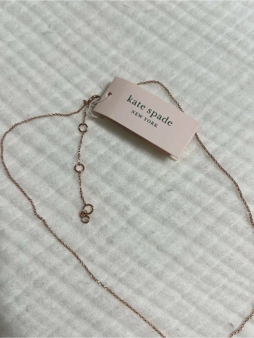 Kate Spade Loves Me Knot Mini Pendant Necklace Rose Gold NWT